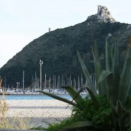 Oda ve Kahvaltı Horus
